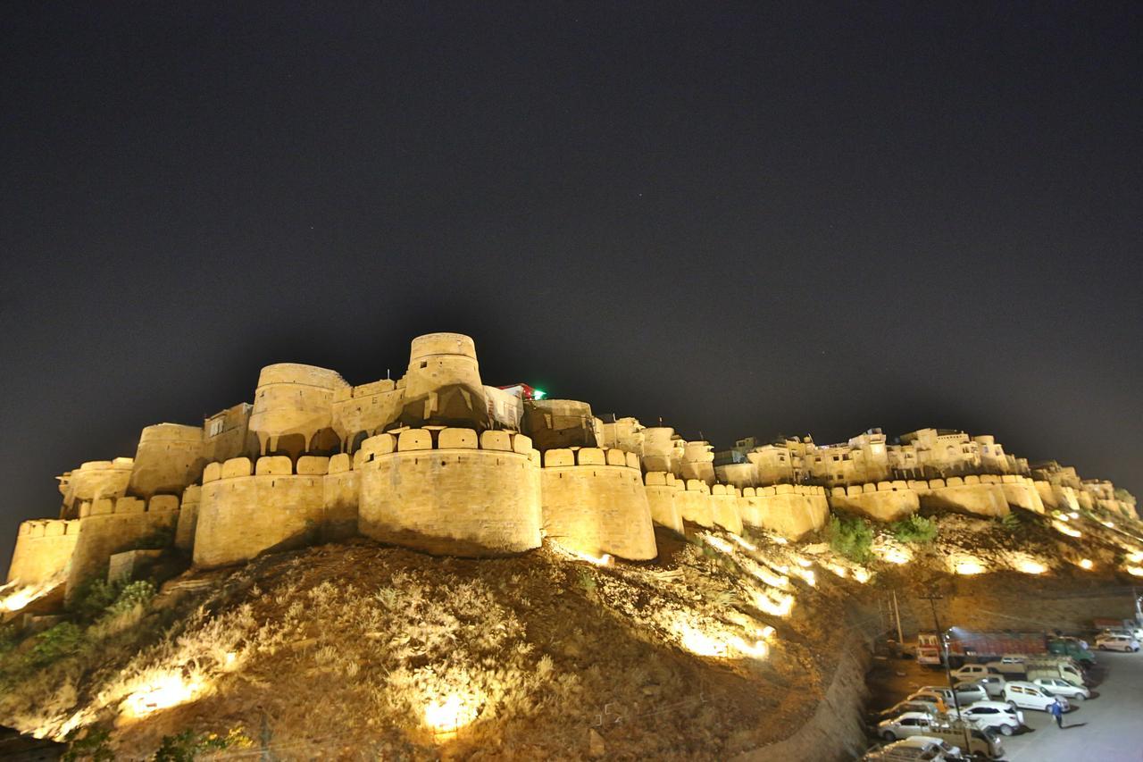 Hotel Vrinda Palace Jaisalmer Exterior photo